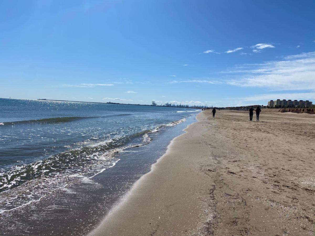 דירות ולנסיה Alojamiento En Primera Linea De Playa Con Wifi מראה חיצוני תמונה